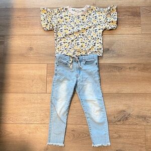 Floral Top and Light Wash Jeans Kid’s Set